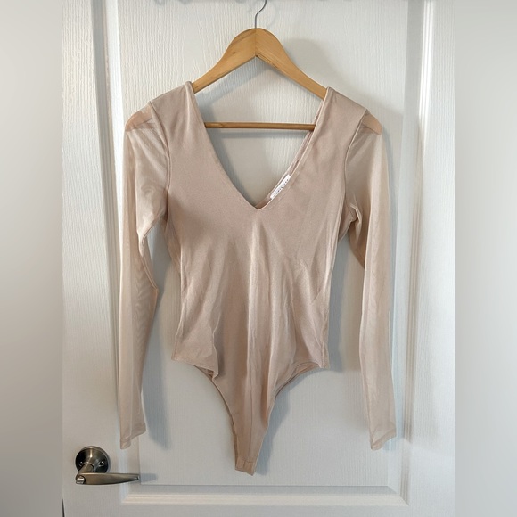 Socialite beige mesh bodysuit - Picture 1 of 5